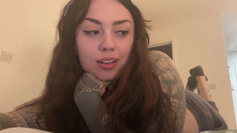 Miss Valentina: 하품을 멈출 수 없어