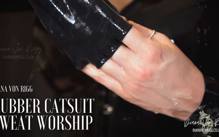Diana Von Rigg: Femdom uctívání potu z gumové kombinézy