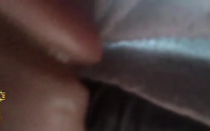 Manlyfoot: My Teeny Tiny Shrunken Housemate - Manlyfoot - Macrophilia Magic Shrinking Potion