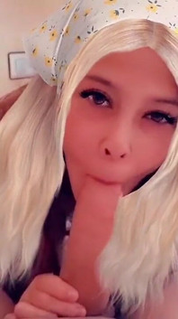 Latin kadın snap filtre ile büyük yarak emiyor