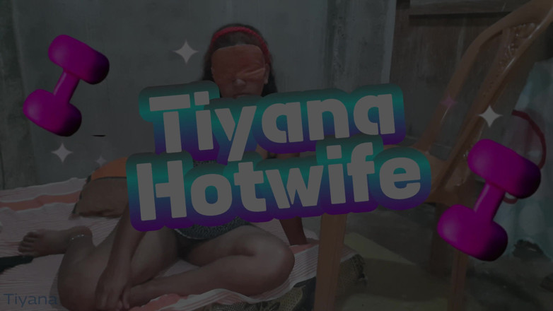 Tiyana: Piękna teściowa zerżnięta przez przyjaciela męża w domu