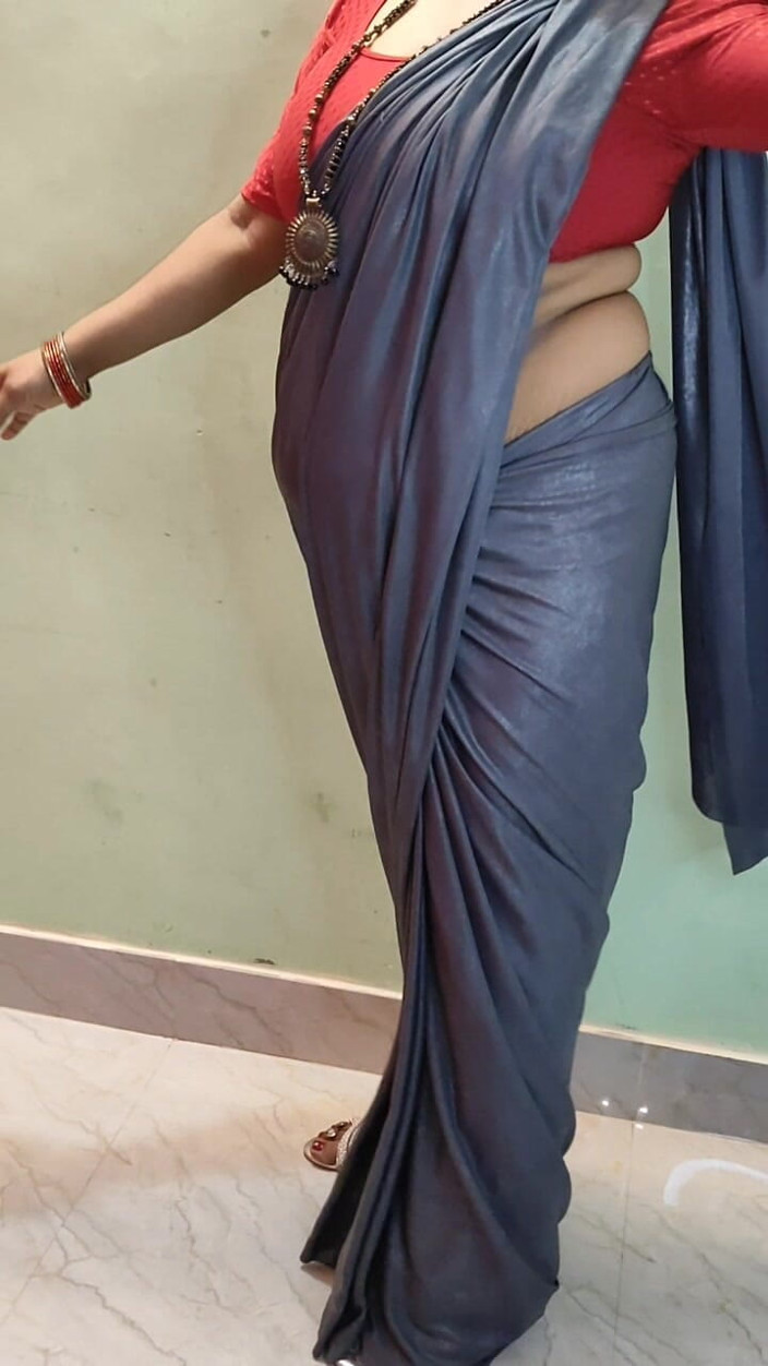 Kavita suman: 인도 비 마누라 Saree 블라우스 페티코트 누드 댄스
