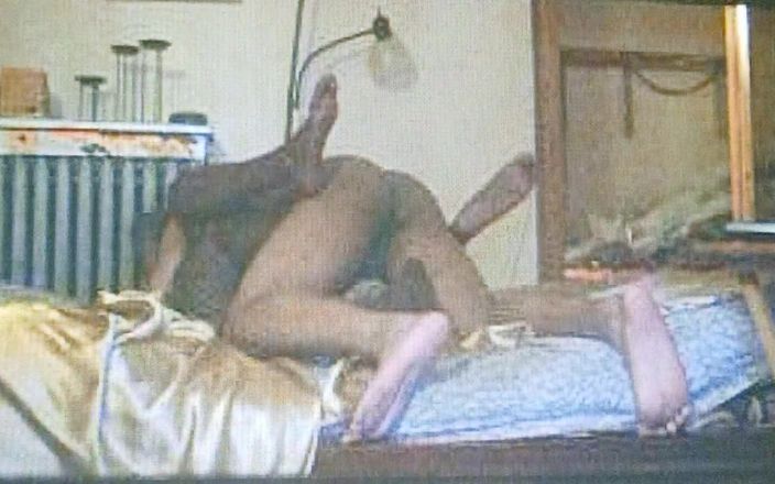 TS freaky MILF: Gorge profonde, trans, baise, positions coquines