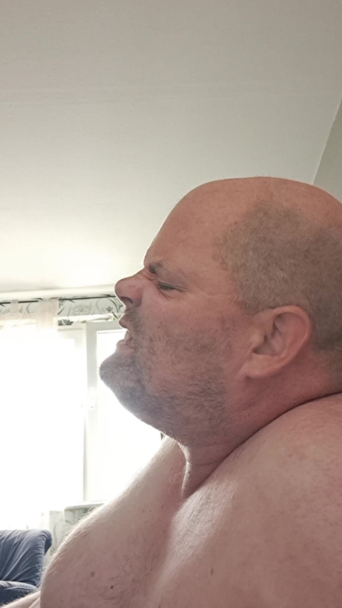 Fickspecht: For Further Stretching, the Thick Dildo Still Has to Go...