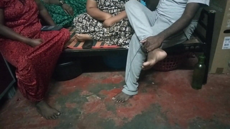 Tamil lesbian: Kumpulan Bercakap Kotor Mengenai Video dan Seks