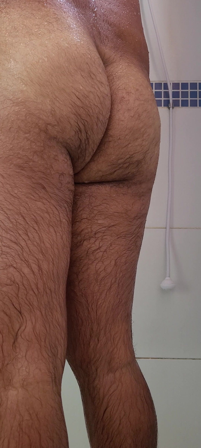 Luksmen1: L'atmosfera si è riscaldata. Vieni in bagno con me!