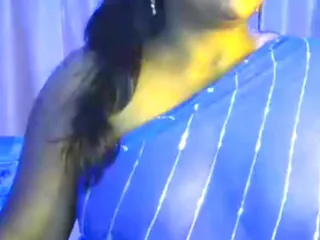 HotGirl21: Hot Desi Sexy Village Girl in Show Squeezes Milk Before...