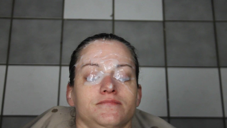 Dirty Dees: Pancutan mani dalam si dees kotor mengongkek muka yang cantik