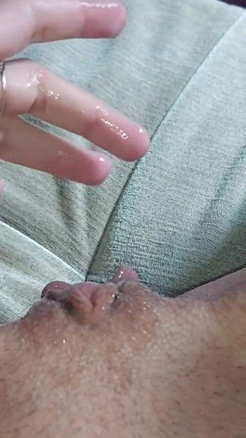 Wet Pussy Fuck: Geile tiener masturbeert natte kut compilatie