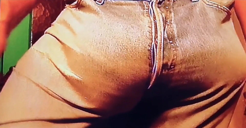 Monster_Meat_: Freeballing di dalam celana jins levi