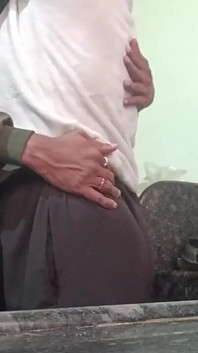Bhabhi India ketchen pacarnya