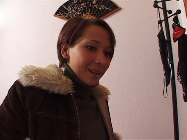 German Classic Porn videos: Teen vú đẹp trong buổi thử vai đầu tiên của cô ấy
