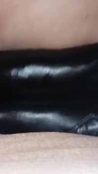 Gran culo de cuero corrida