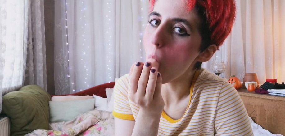 The Antichristrix: Les filles adorent les petites bites