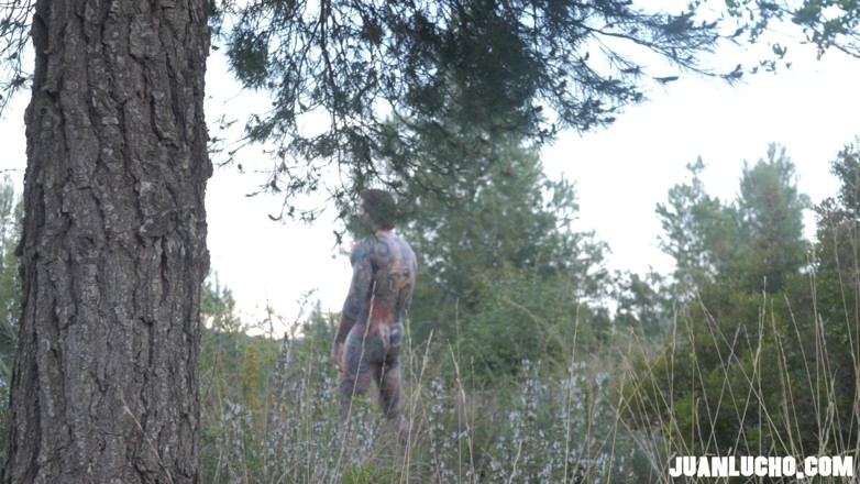 Juan Lucho Gay: Abspritzen Im Wald