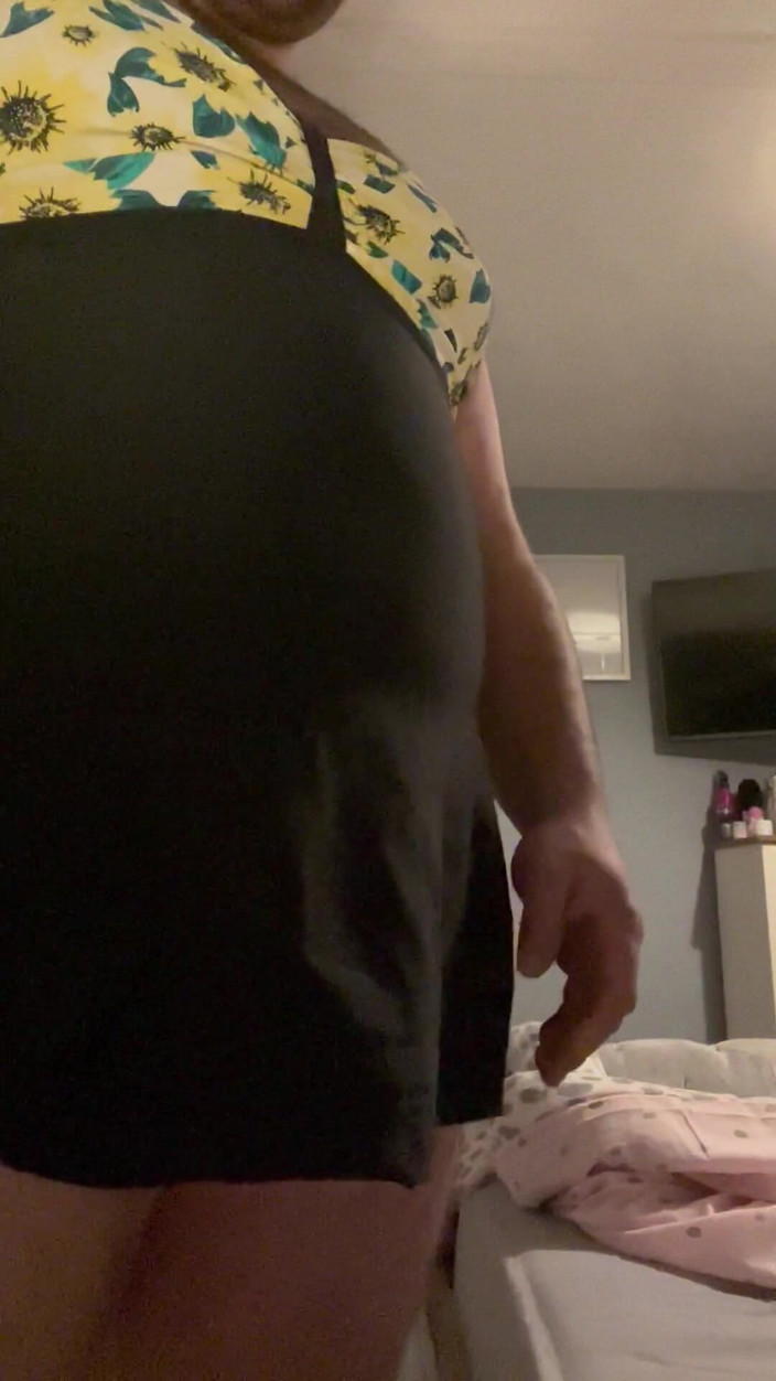 Shaun Cbt: Perbudakan kontol dan peler dalam pakaian renang one piece cbt