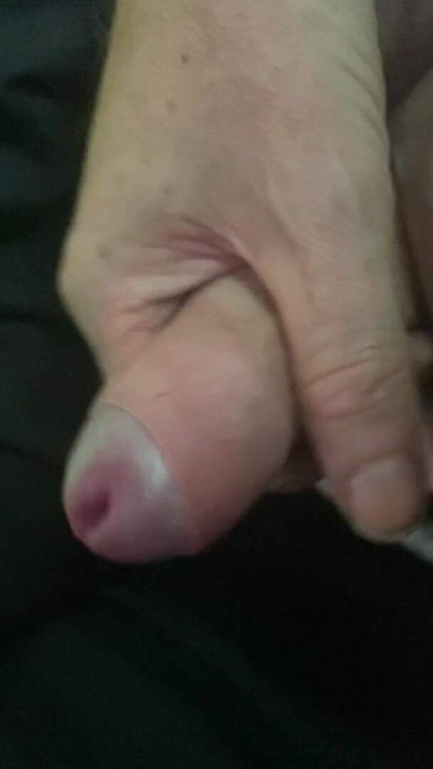 Caged slave: Toss pot