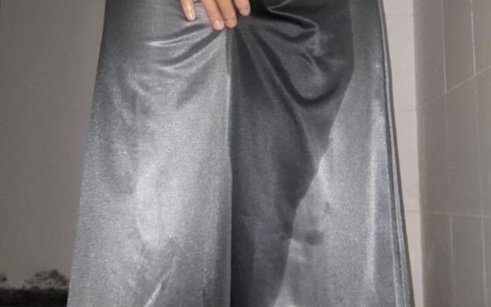 Naomisinka: Satynowa srebrna długa spódnica wkurzona i spust szmata