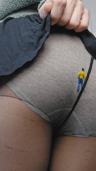 Reuzvrouw panty betrapt
