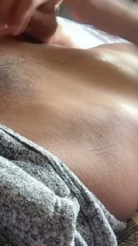 Den heterosexuellen typen und einen blowjob kitzeln