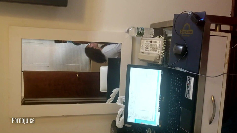 PornoJuice Faphouse: Estrella iri güzel kadının oynadığı benim yaşımdan üç kez bir adamdan...