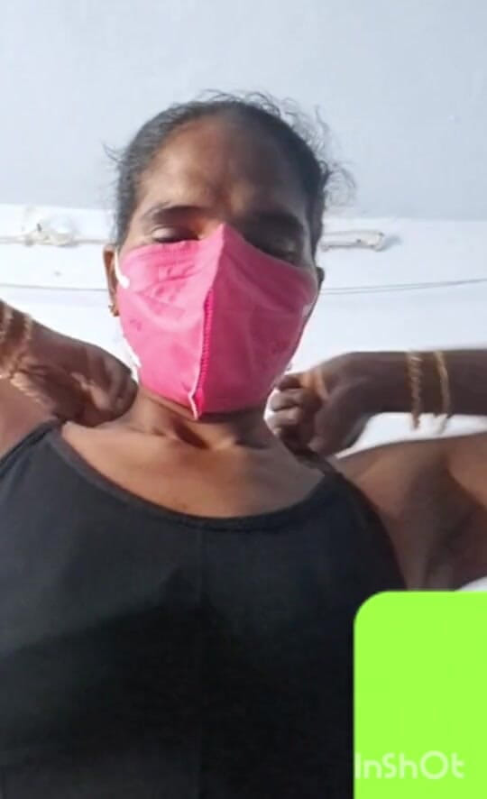 Jayaselvi: Village Nude Show em vídeo