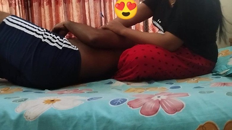 Teensex: My Big Bootisd GF Was Running Late to Wakeup Riding...