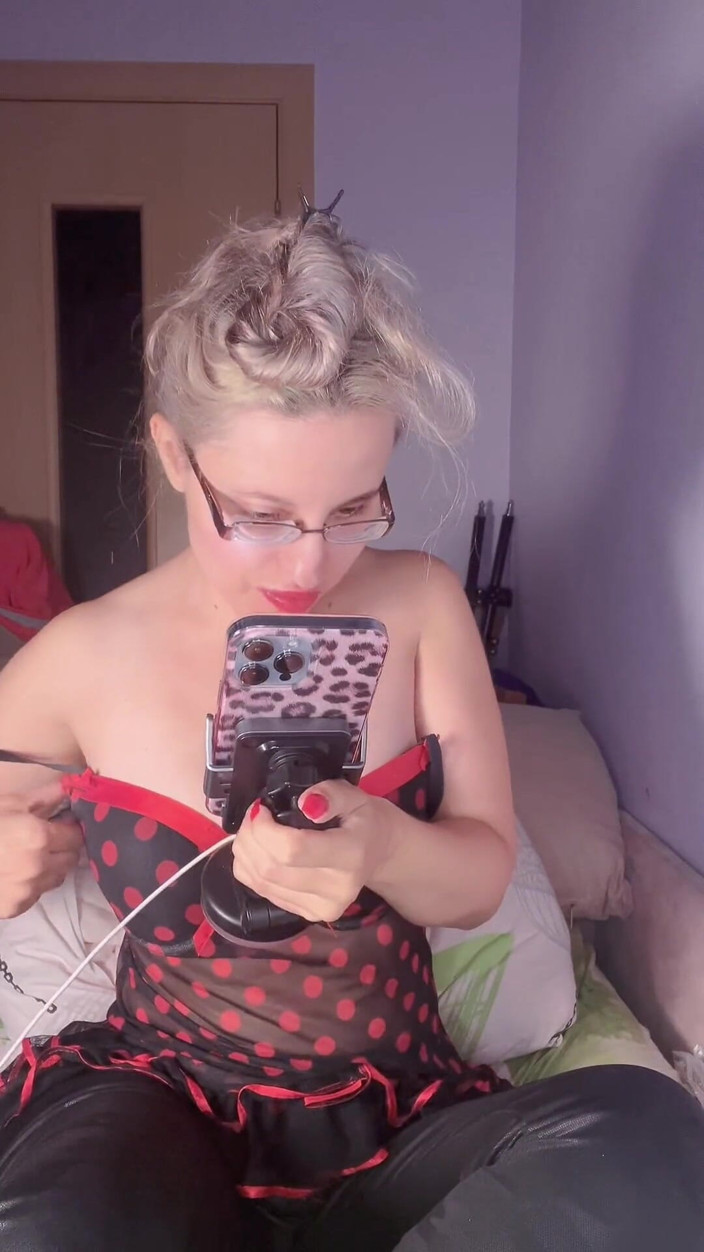 FinDom Goaldigger: Schiavo delle mie tette