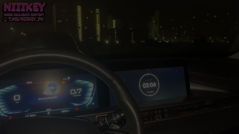 niiikey: První tinder rande končí sexem v autě! Dovolila mi stříkat...