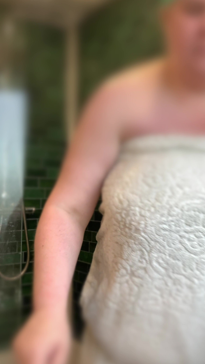 barefootongrass: 晨间淋浴