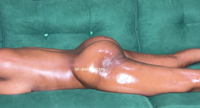 Its Nyota: Auf bauch legen, intensiver dildofick-orgasmus