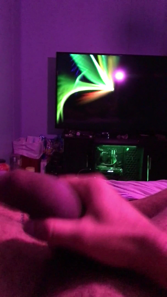 Arthur Eden aka Webcam God: En primer plano polla mojada y pegajosa sin cortar (4k)