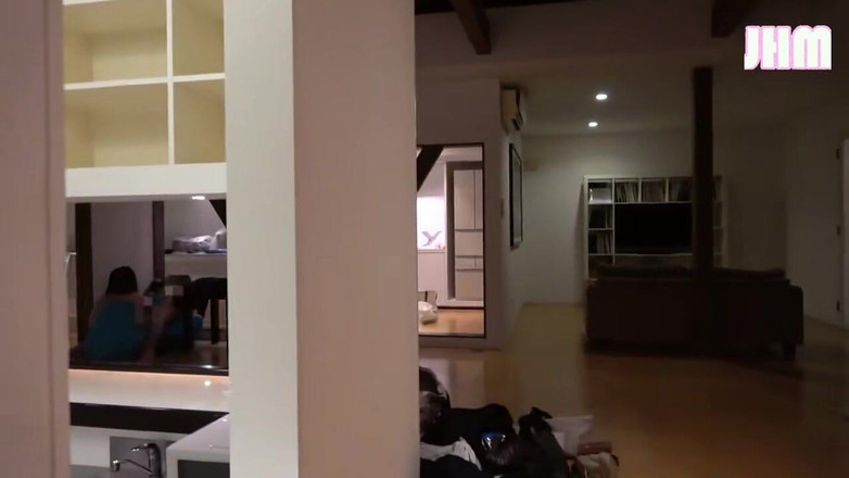 Japanese Hentai Matings: Ritiro sensuale di quattro mogli mature in una villa privata...