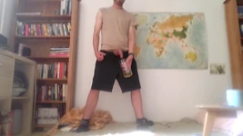 Bator bro spritzt Bator-pisse