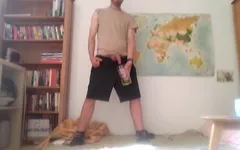 Bator Bro spuit bator pissend