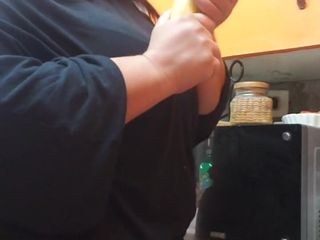 Riderqueen BBW Step Mom Latina Ebony: Oh matrigna sexy in povera cucina