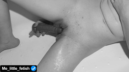 Me_little_fetish: Strong orgasm in the bathroom caused a real squirt she...