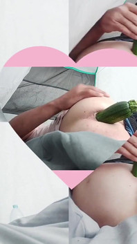 Blond Opens His Anus Shop