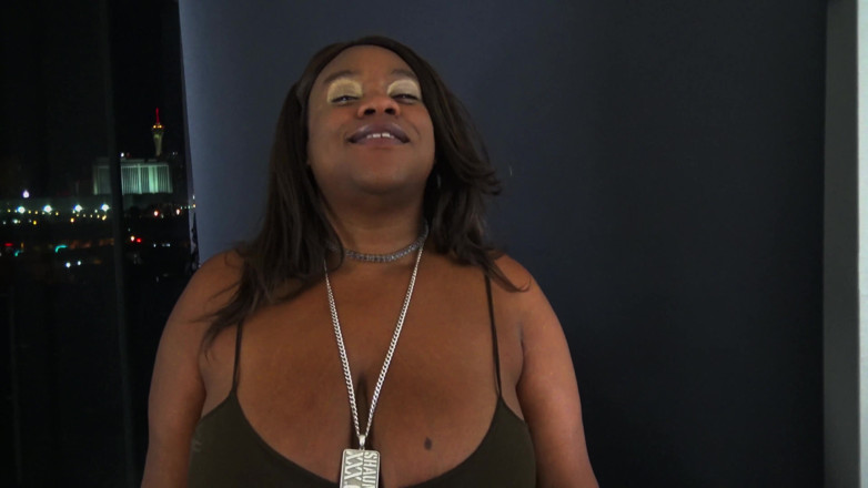 Shaundam: Foxxy Takes the Load Challenge