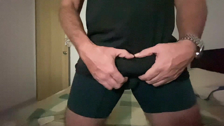 Latin mature king: Onani mogen man med stor kuk Del 1