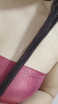 Durstige Latina-milf Kann Nicht Aufhören, Mit Ihren Großen Natürlichen Vermögenswerten Zu Spielen - Intensives Solo-fantasieren