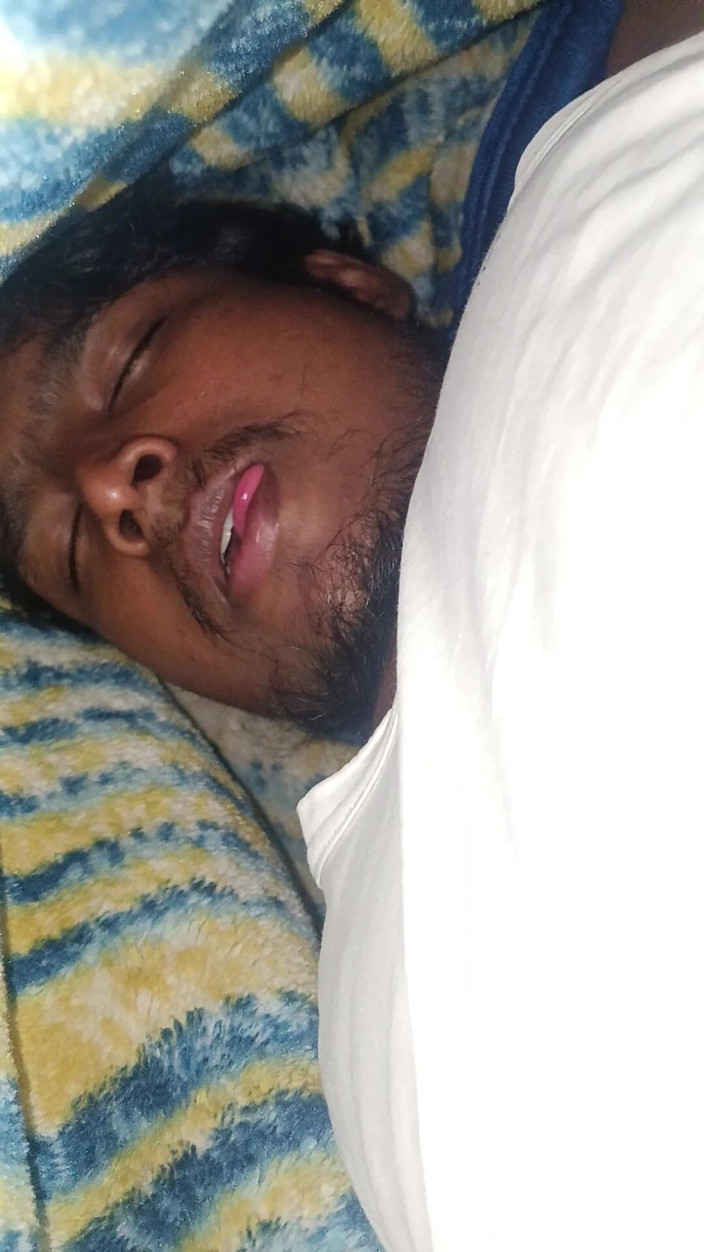 MD Barkat: Akela Boy是一个令人欲罢不及的欲望