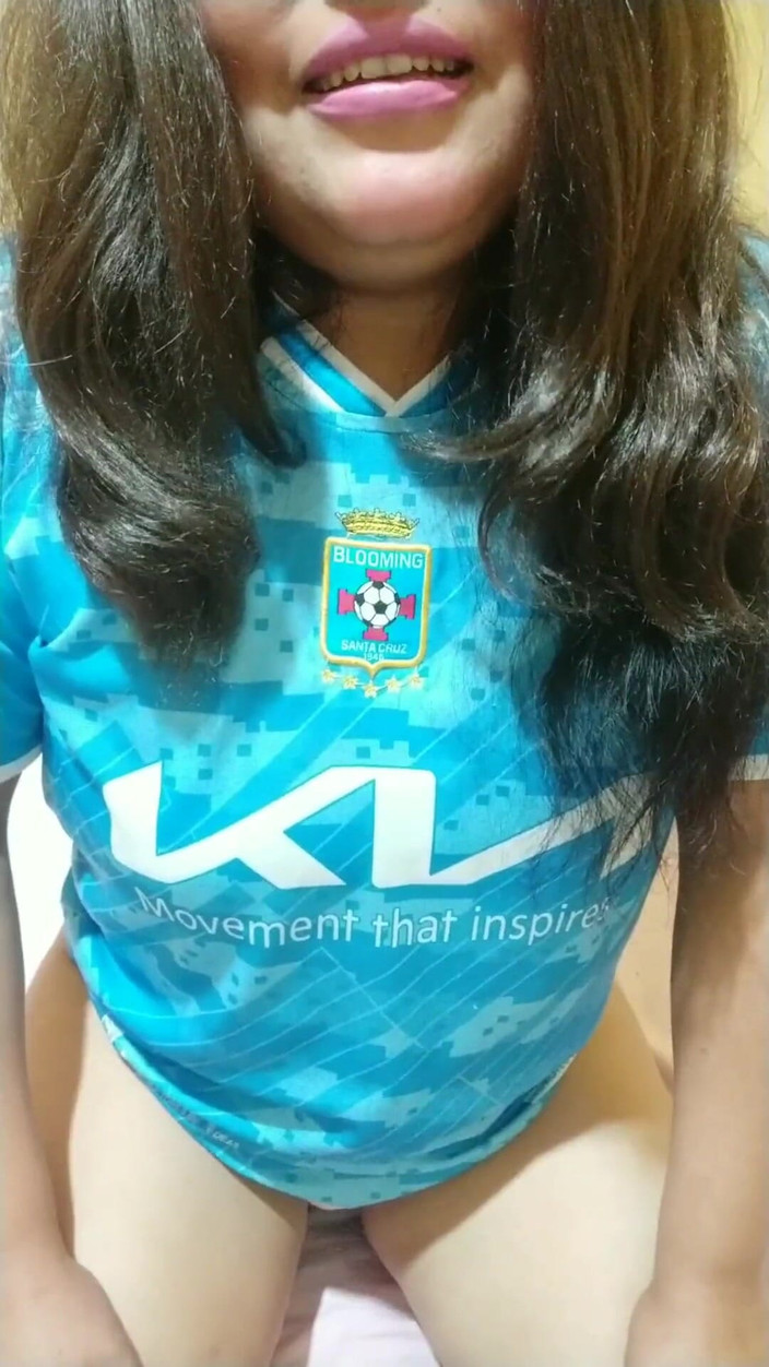 Carla Villalobos: Mărturisind ce am făcut în baia publică cu prietenul meu