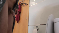 Rafael Torreano: Sexy hladký táta přistižen při chcaní