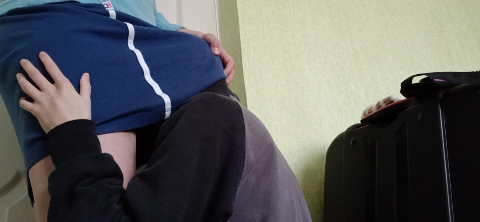Lesbian-illusion: İki komşu lezbiyen oldukları gerçeğini saklıyor
