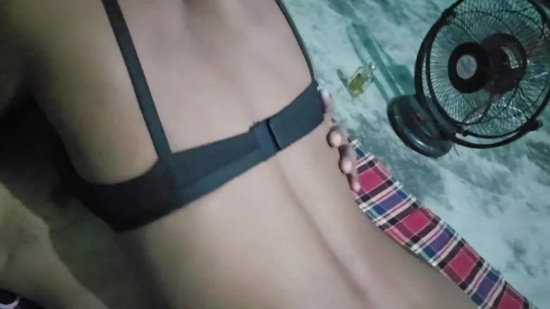 SafeRosebush8: 与我的女朋友发生性关系