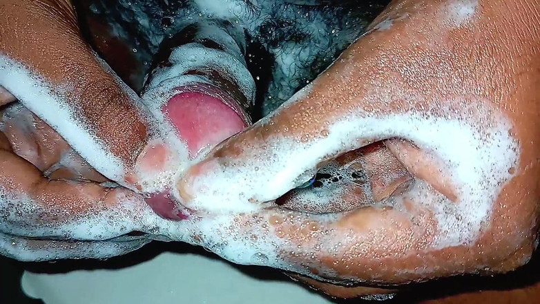 rahuman: Monstro pau limpeza e masturbação