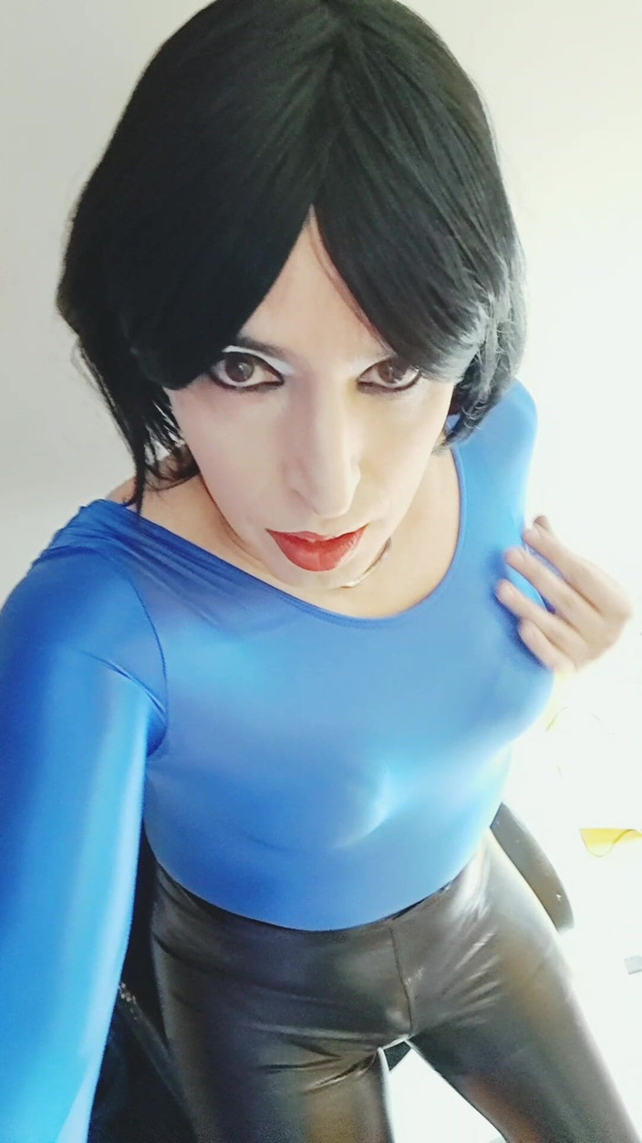 Tammy sissy slave: Tammysissy într-un hotel