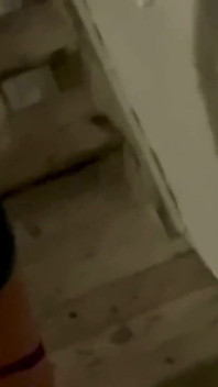 Sissy, gode, sodomie et éjaculation dans une étude, jolie petite tapette de sperme