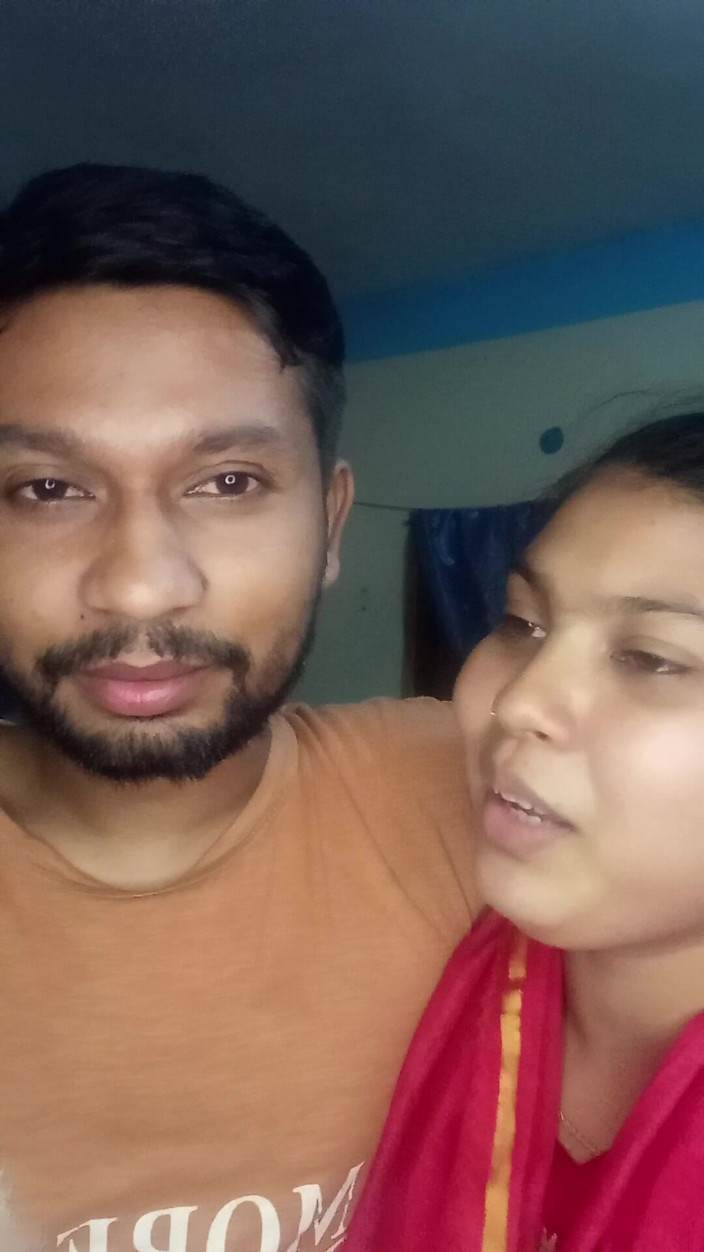 Desivideo: Kolkata: seorang pria diduga oleh bapak kosnya di daerah sonagachi...